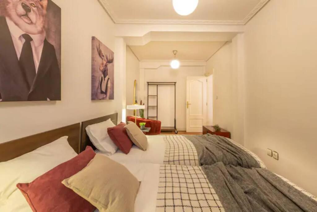 Exclusivo Apartamento En El Casco Viejo Bilbao Exterior photo